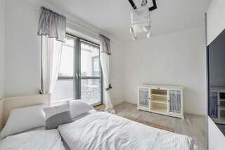 Апартаменты Apartamenty Sun & Snow Międzyzdrojski Rynek Мендзыздрое Апартаменты с балконом-7